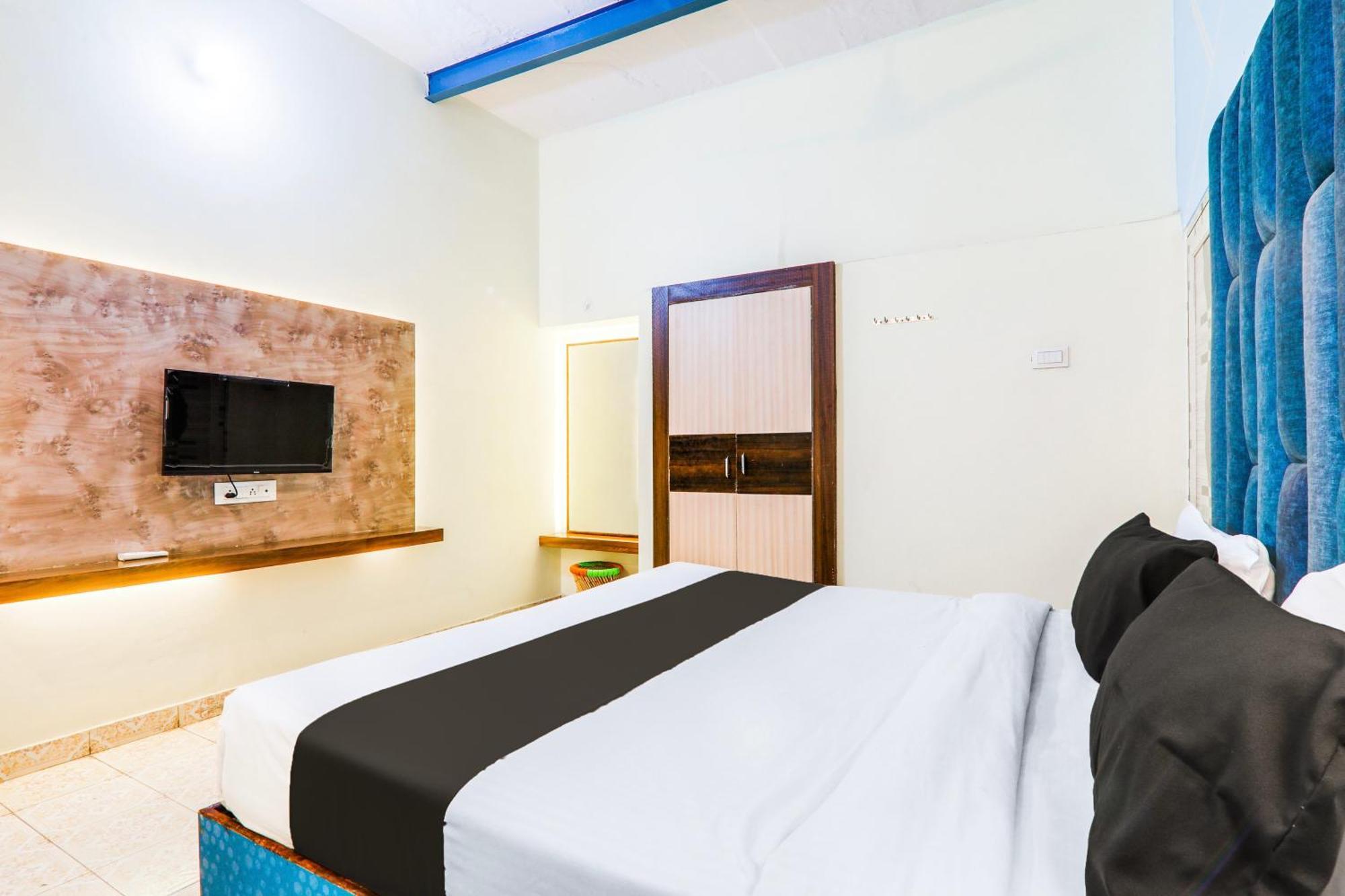 Hotel O Shree Hotel Mriduni Варанаси Экстерьер фото
